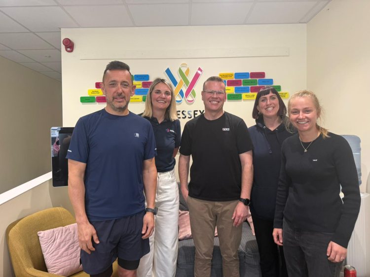 ISLAND BUSINESSES GEAR UP FOR LONDON MARATHON IN SUPPORT OF CANCER CHARITY