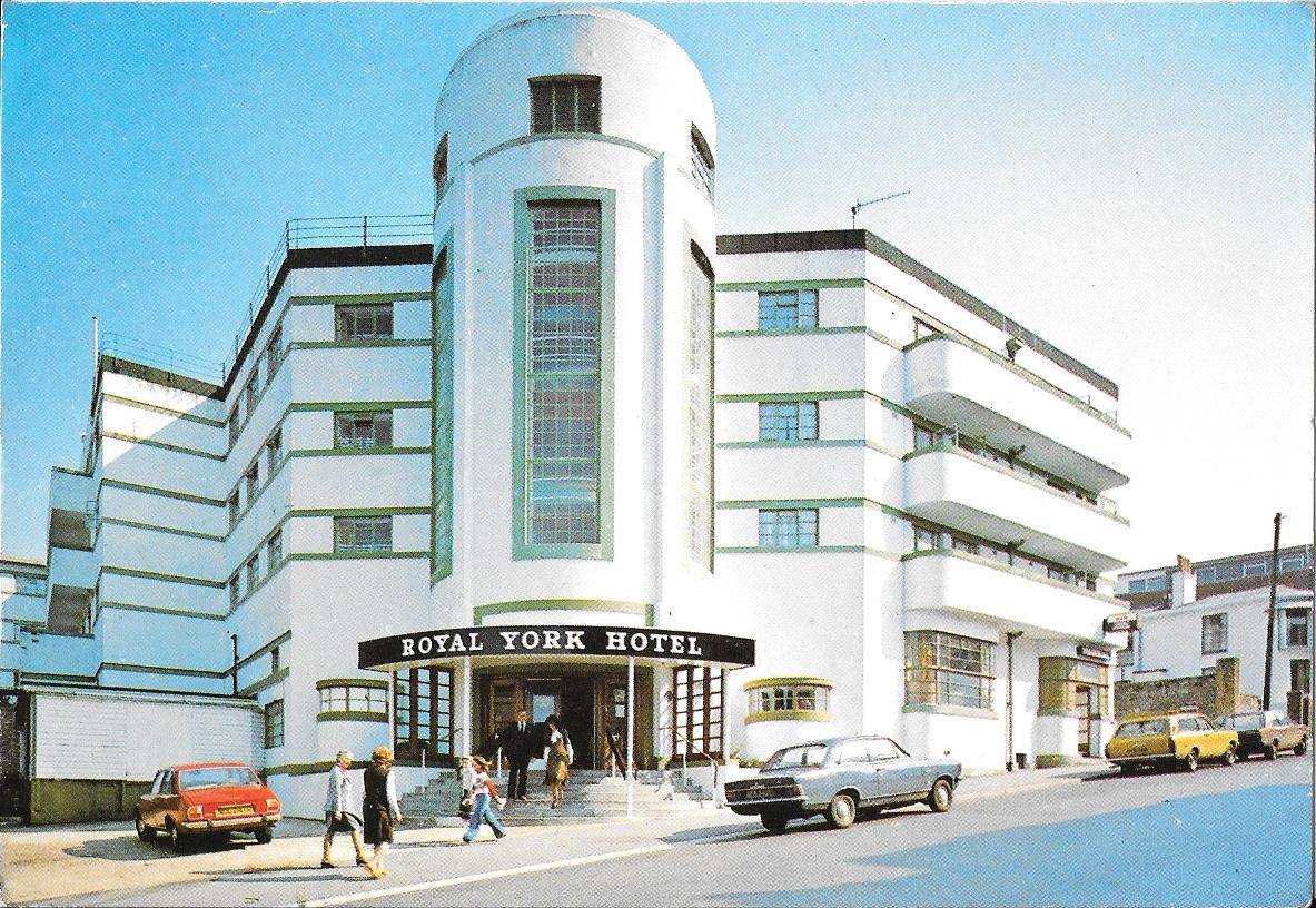 THE 69 CLUB THAT BROUGHT THE SWINGING SIXTIES TO RYDE
