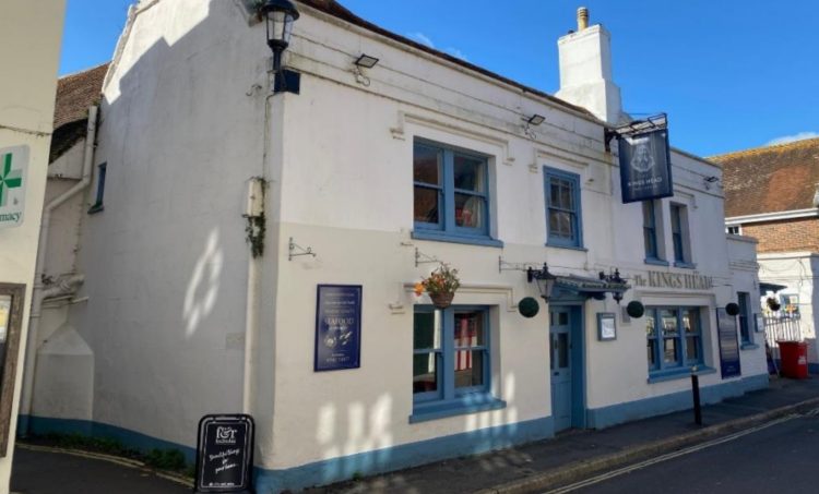 KINGS HEAD IN YARMOUTH GIVEN GREEN LIGHT FOR EN-SUITE B&B ROOMS