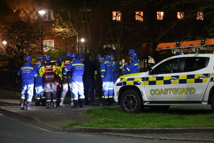 UPDATE: MAJOR EMERGENCY RESPONSE TO RIVER BANK SITUATION IN CENTRAL NEWPORT