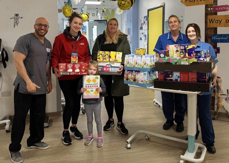 SNAP FITNESS ISLE OF WIGHT DELIVERS EASTER JOY TO ST MARY’S HOSPITAL