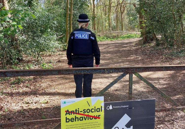 POLICE STEP UP PATROLS IN PARKHURST FOREST FOLLOWING ANTI-SOCIAL BEHAVIOUR REPORTS