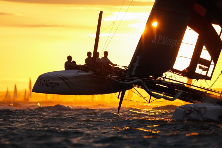 SPECTATOR HOTSPOTS REVEALED FOR ICONIC ROUND THE ISLAND RACE