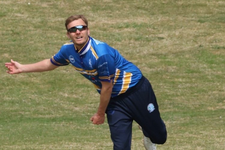 BRIGGS HELPS VENTNOR TO OPENING DAY VICTORY AT STEEPHILL