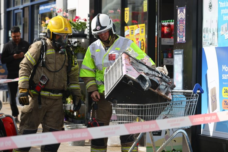 SLUSH MACHINE FIRE SENDS SMOKE BILLOWING FROM SHANKLIN SHOP