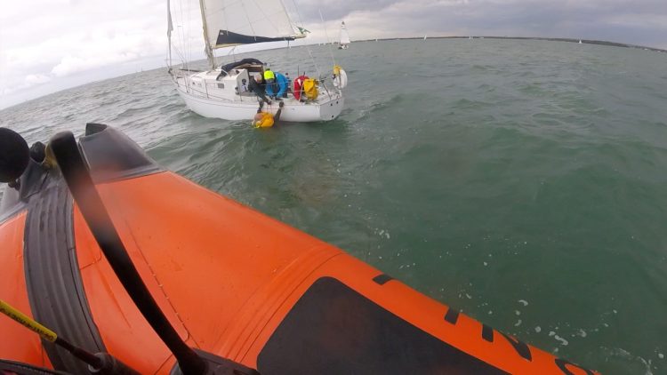 SAILOR RESCUED AFTER FALLING OVERBOARD IN EASTERN SOLENT INCIDENT