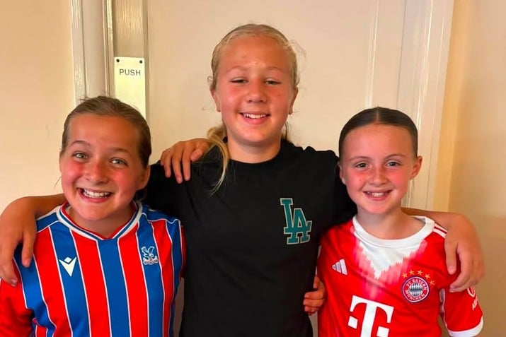 EAGLES FLY THE NEST AS 3 WIGHT EAGLES PLAYERS EARN PORTSMOUTH CHANCE