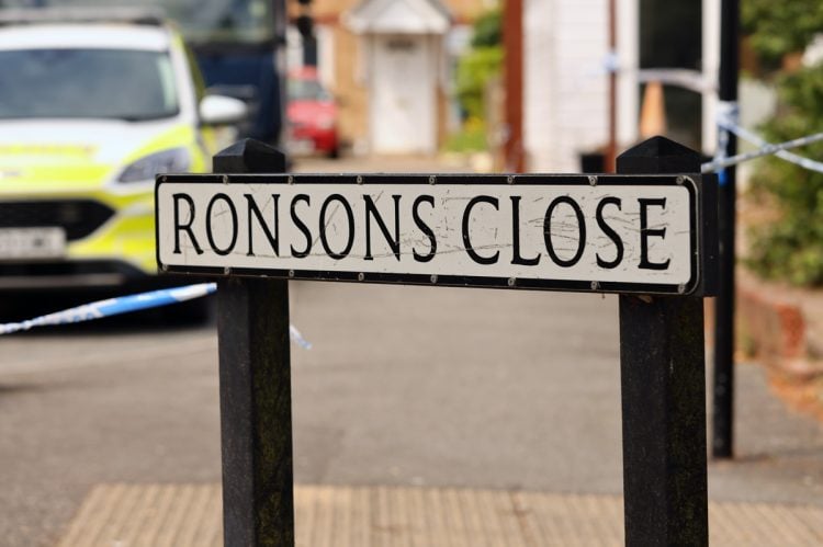 POLICE CONTINUE TO QUIZ MURDER SUSPECTS OVER FATAL COWES BLAZE