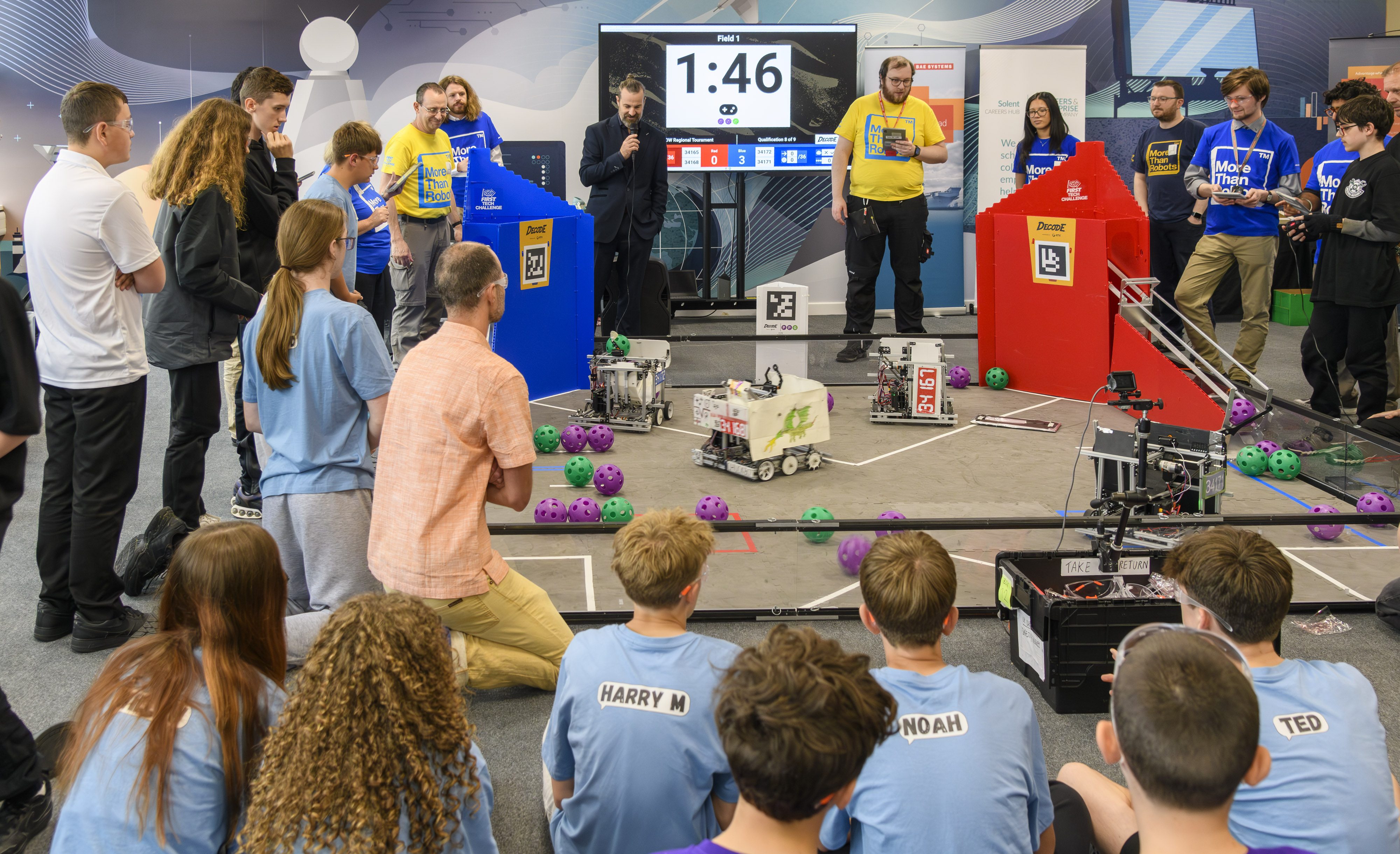 ISLE OF WIGHT STUDENTS TAKE PART IN ISLAND’S FIRST EVER ROBOTICS TOURNAMENT