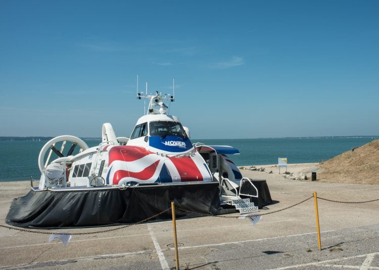 THOUSANDS OF ENQUIRIES LEAD TO ADDITIONAL HOVERCRAFT FLIGHTS TO LEE-ON-SOLENT