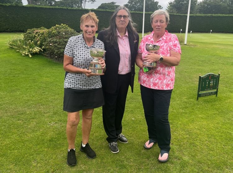 SHANKLIN AND SANDOWN PAIR CLAIM VICTORY IN ISA BALLARD ROSEBOWLS COMPETITION
