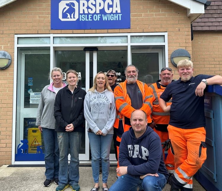 ISLAND ROADS CELEBRATE RSPCA IN CORPORATE VOLUNTEERS DAY