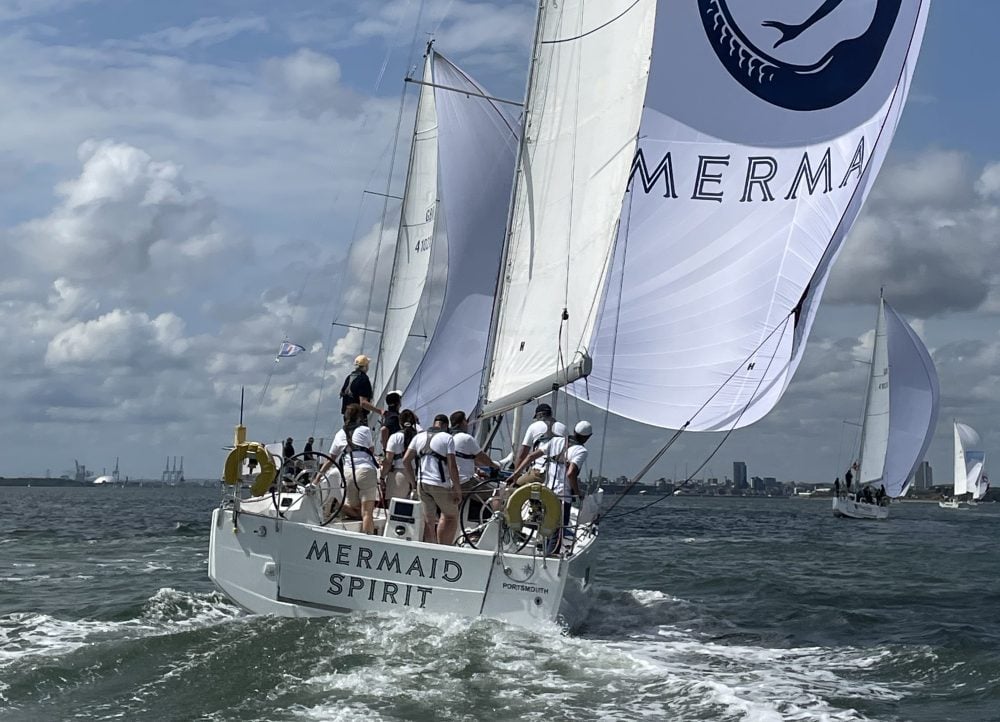 MERMAID WINS PRESTIGIOUS DRINKS TRADE REGATTA AS £4,500 RAISED FOR CHARITY
