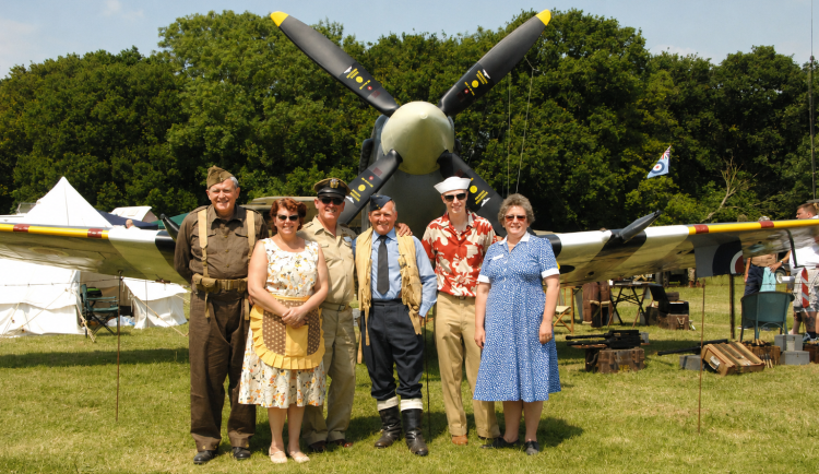 ALL ABOARD FOR A WEEKEND OF WARTIME NOSTALGIA AT ISLE OF WIGHT STEAM RAILWAY’S 1940S EXPERIENCE