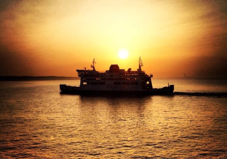 WIGHTLINK EXTENDS POPULAR SUNSET FLYER FARE THROUGH TO THE END OF 2026