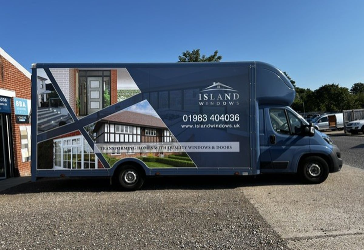 ISLAND WINDOWS ACHIEVES PRESTIGIOUS SAFE CONTRACTOR ACCREDITATION