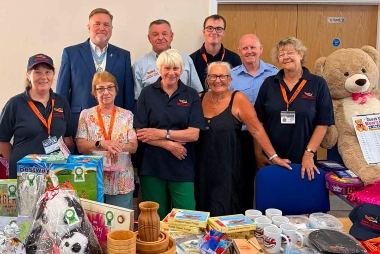 SUMMER FUNDRAISER BOOSTS SANDOWN & SHANKLIN INDEPENDENT LIFEBOAT