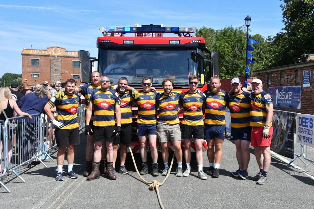 FIRST-EVER FIRE ENGINE PULL PROVES A HUGE SUCCESS WITH £5,000 RAISED FOR CHARITY