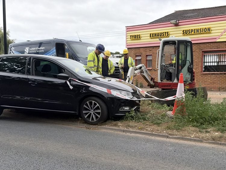 ENGINEERS ON SITE AFTER CAR WIPES OUT ELECTRICAL BOX IN SHIDE