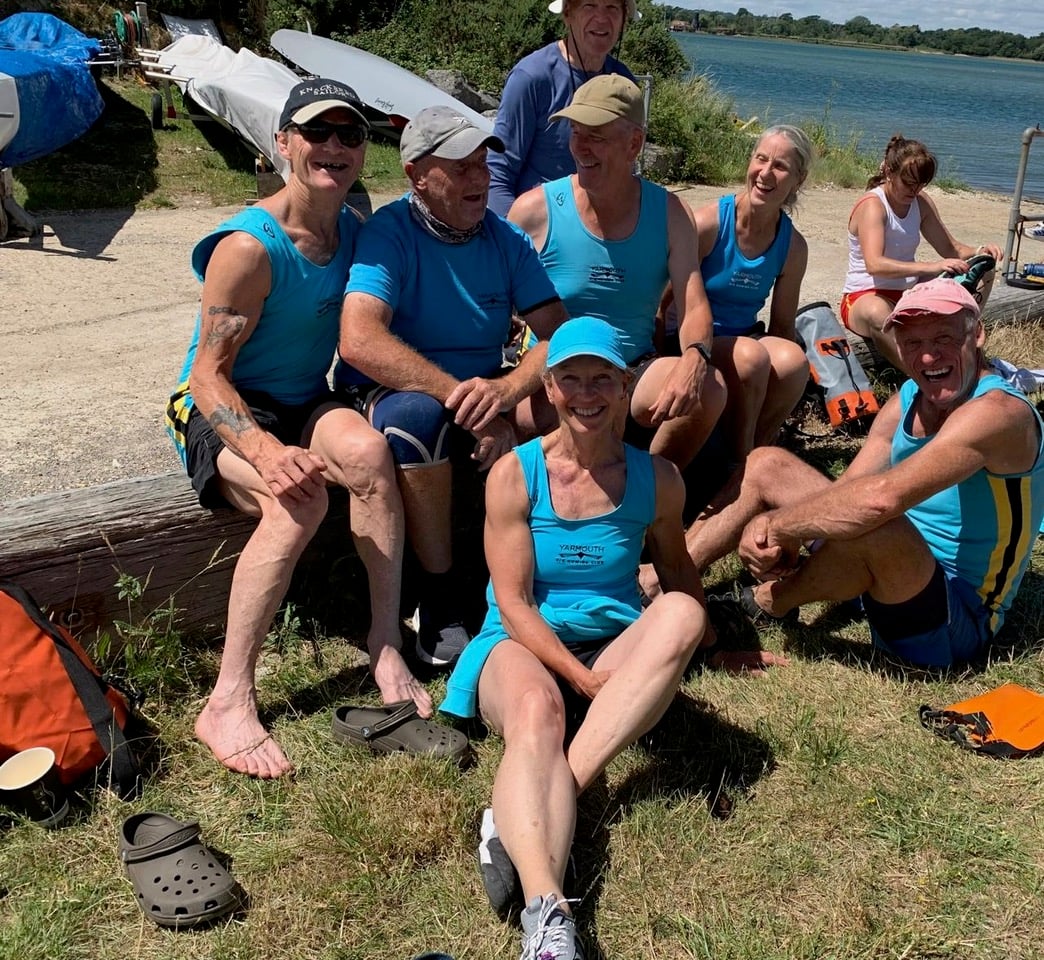 YARMOUTH GIG ROWERS SECURE 2ND PLACE IN ONE OF THE SEASON’S TOUGHEST RACES