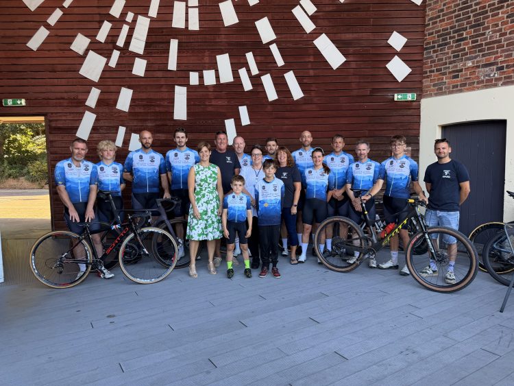 OVER 200 ISLAND COMMUNITY CHAMPIONS CELEBRATED AT WIGHTLINK EVENT