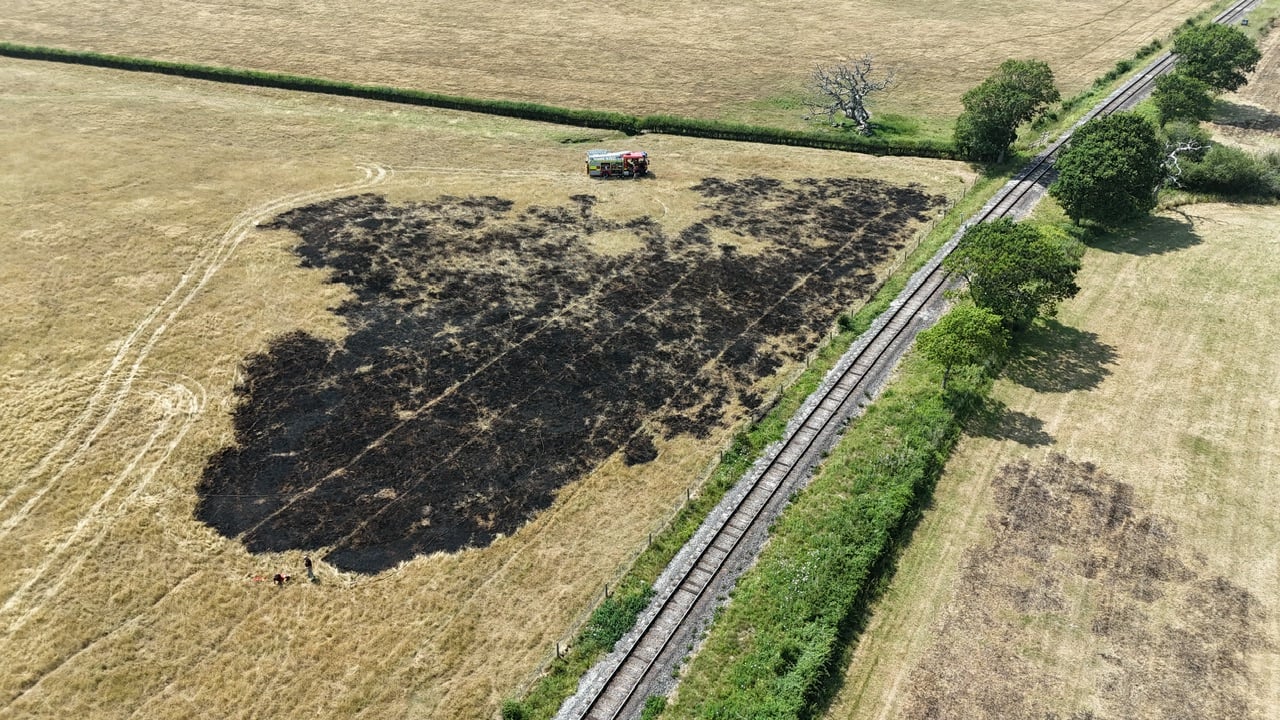 FIELD BLAZE NEAR RYDE AS TINDERBOX CONDITIONS CONTINUE