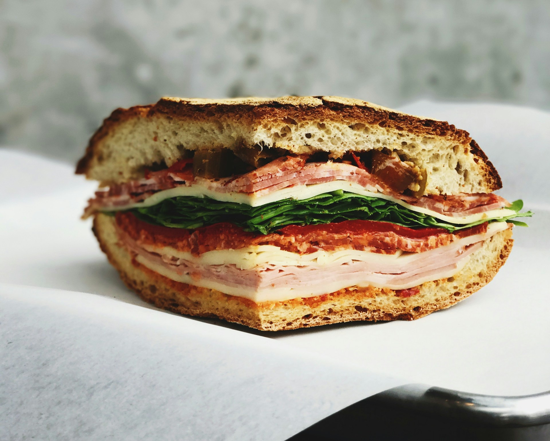 HOW TO MAINTAIN A LOW-CARB LIFESTYLE WHILE TRAVELING WITHOUT COMPLETELY FALLING OFF TRACK