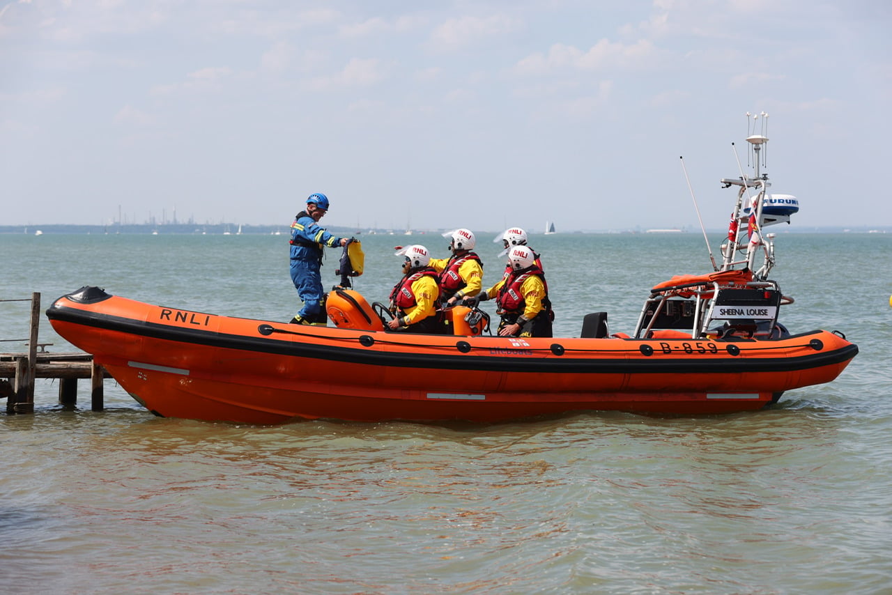 MAN REFUSING TO GET OUT OF THE SEA LEADS TO BLUE LIGHT OPERATION