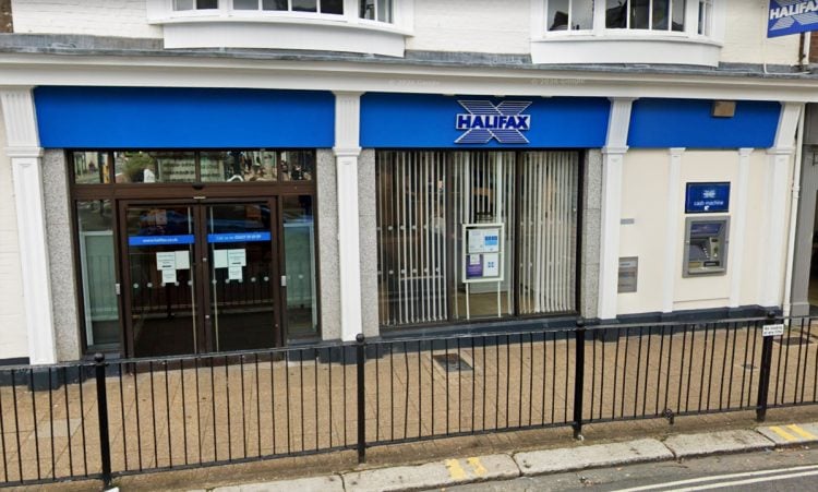 HALIFAX TO DISAPPEAR FROM NEWPORT HIGH STREET UNDER MAJOR LLOYDS SHAKE-UP