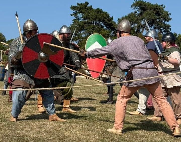 FREE VIKING FESTIVAL TO RETURN TO ARRETON BARNS IN SUPPORT OF WIGHT BRAINY BUNCH