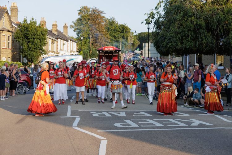 RED FUNNEL GIVES £2,500 BOOST TO EAST COWES CARNIVAL