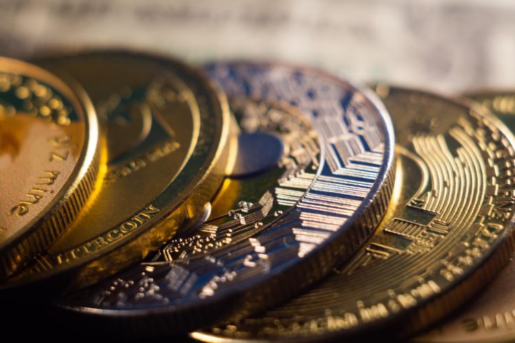 STABLECOINS EXPLAINED: WHAT THEY ARE, HOW THEY HOLD VALUE AND WHERE THE RISKS SIT