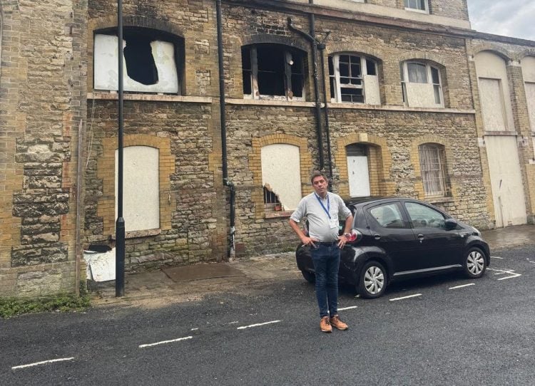 “ACT AGAINST THE GOOD PEOPLE OF RYDE” – COUNCILLOR CONDEMNS SUSPECTED TOWN HALL ARSON