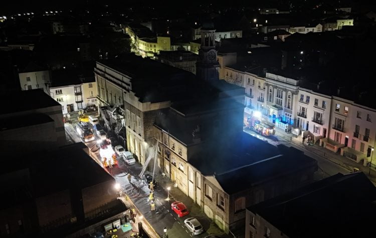 UPDATED: EARLY HOURS BLAZE BREAKS OUT AT DERELICT RYDE TOWN HALL