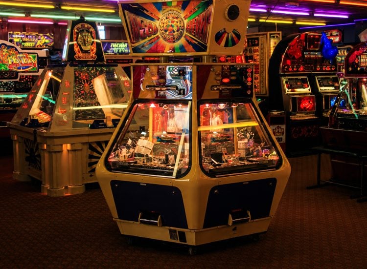 “SEX PEST” ARCADE ATTENDANT WHO GROPED YOUNG BOYS AND MADE INDECENT IMAGES JAILED
