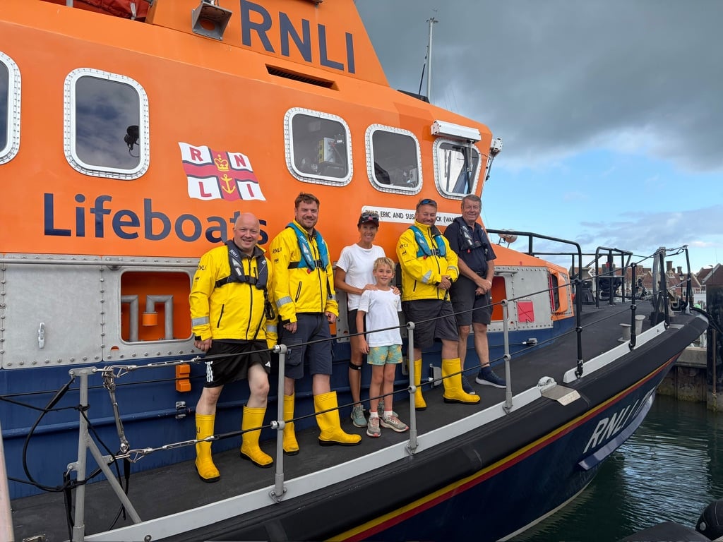 8-YEAR-OLD CHARLIE CONQUERS 112KM ISLE OF WIGHT CHALLENGE FOR RNLI
