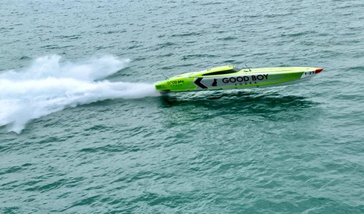 POWERBOATS ARE ‘GO’ AS COWES GEARS UP FOR BANK HOLIDAY RACING ACTION