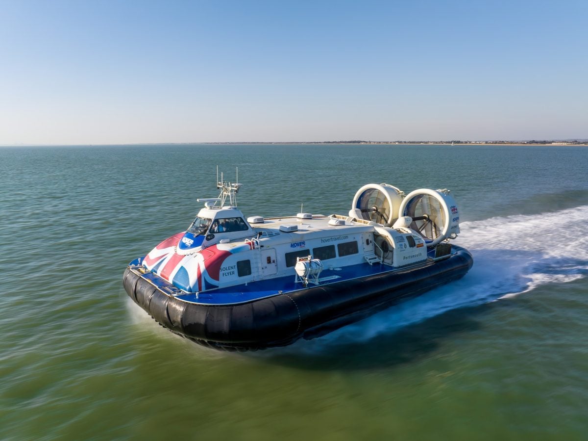 HOVERTRAVEL ADDS 156 EXTRA FLIGHTS AS JULY PASSENGER NUMBERS JUMP 10%