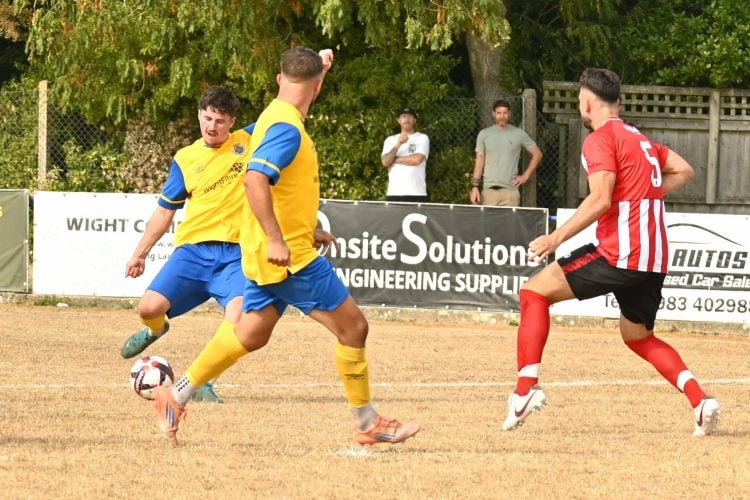 BROWNE BRACE FIRES PORT INTO FA VASE SECOND QUALIFYING ROUND