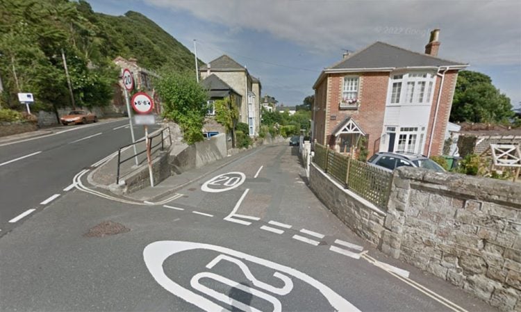 HOPE FOR SOUTHGROVE ROAD AS COUNCIL TAKES NEXT STEP TOWARDS REOPENING