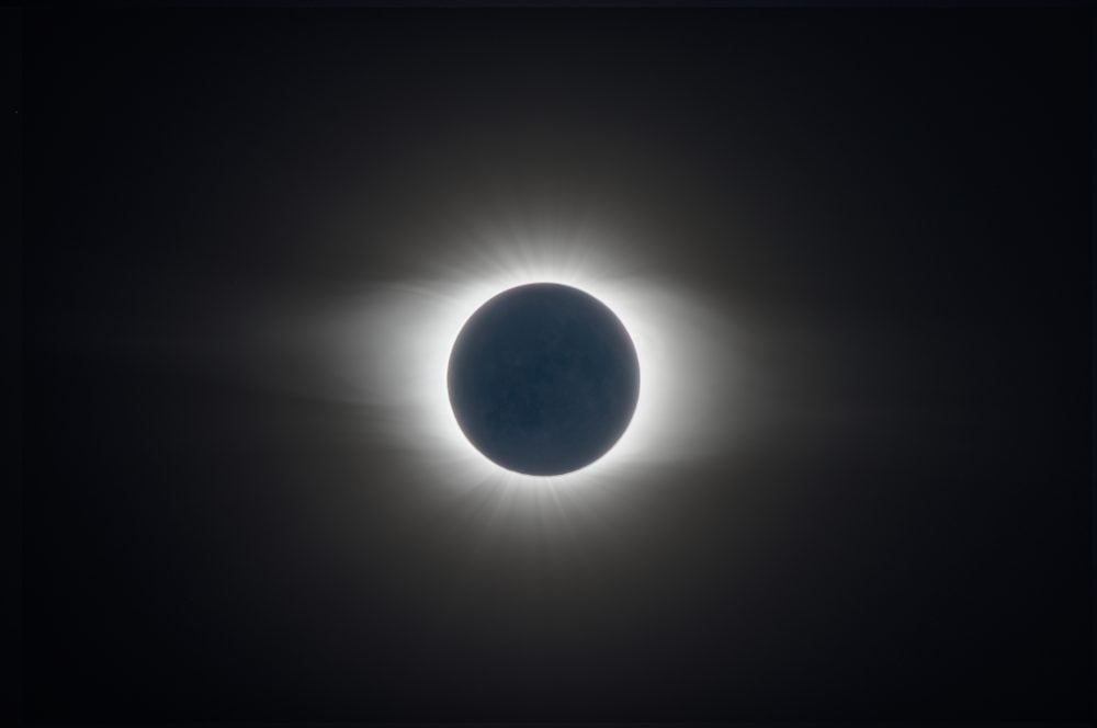 WHERE TO WATCH TONIGHT’S RARE SOLAR ECLIPSE ON THE ISLE OF WIGHT