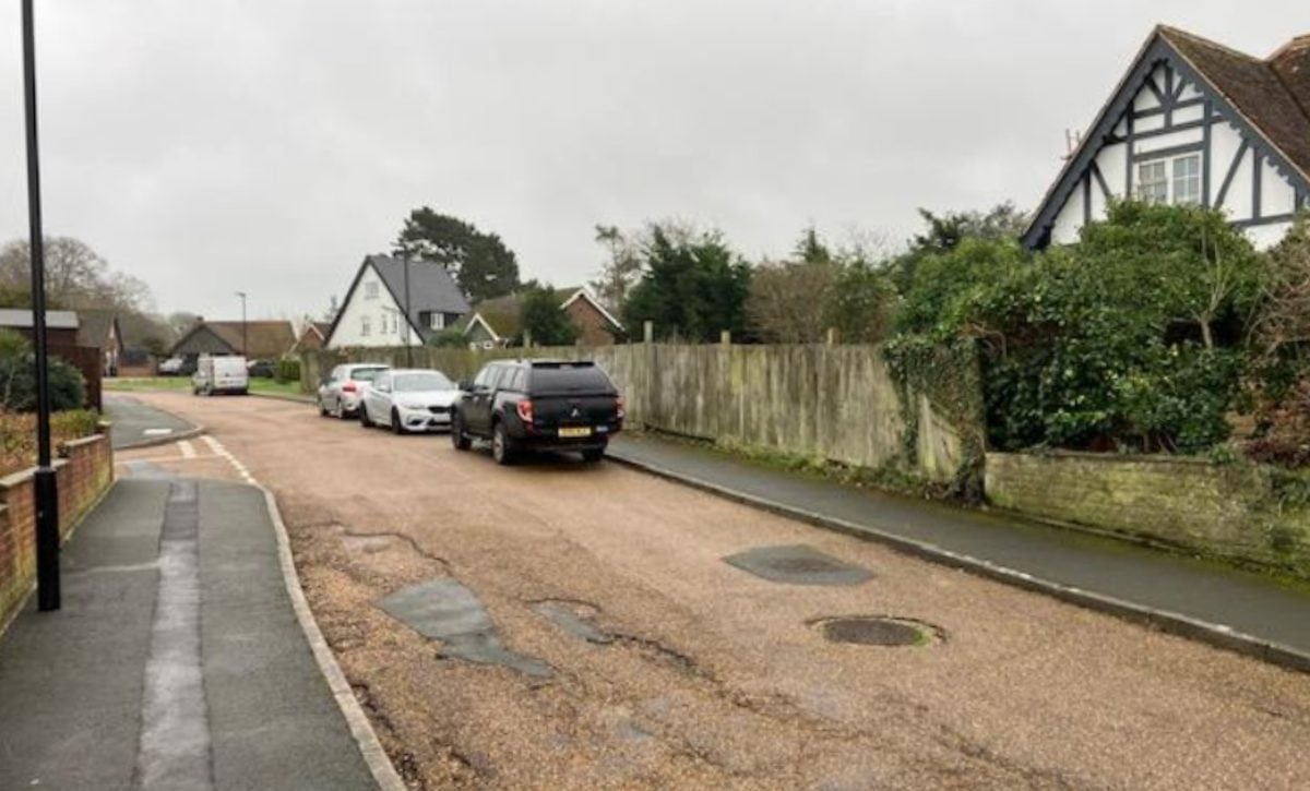 EAST COWES GARDEN COULD MAKE WAY FOR 4 ‘LOW-COST’ HOMES