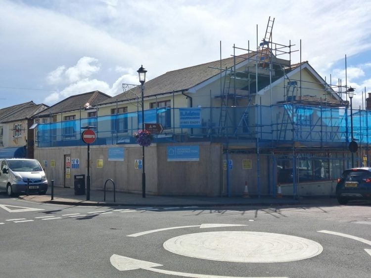 FORMER TOYMASTER TO BECOME NEW PHARMACY AFTER £500,000+ SHANKLIN INVESTMENT