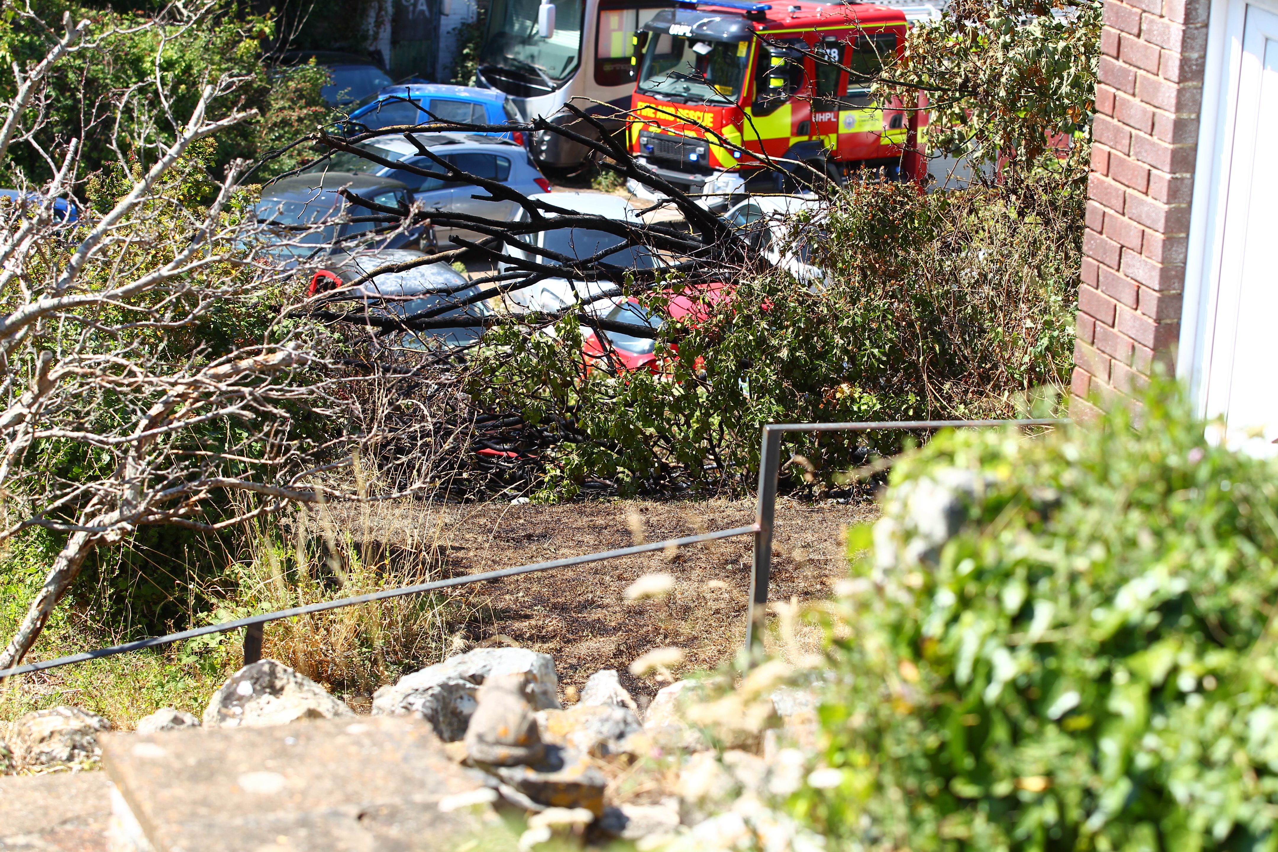 UNDERGROWTH FIRE SEES VENTNOR RESPONSE