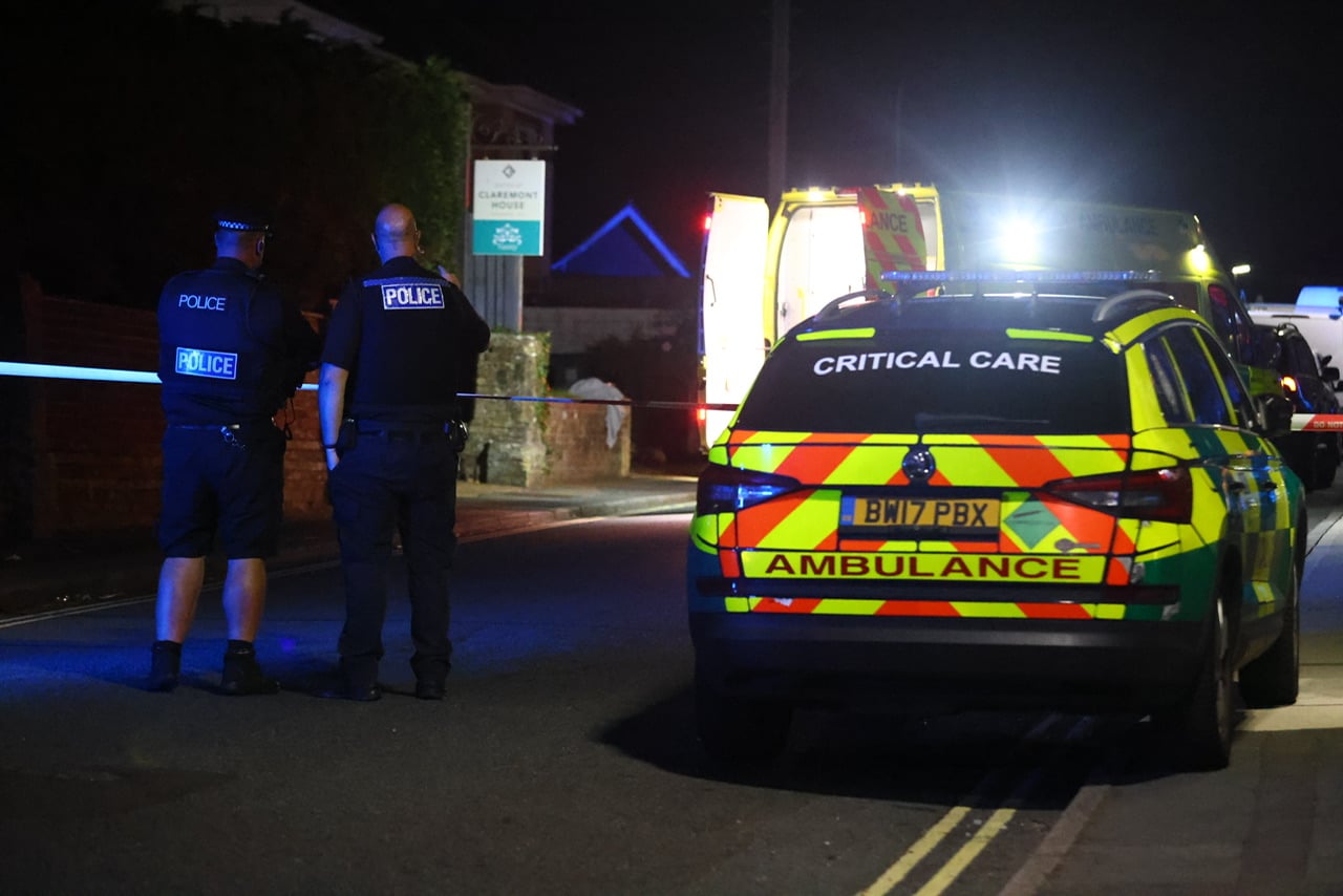 SERIOUS INCIDENT INVOLVING SCOOTER CLOSES SANDOWN STREET AS AIR AMBULANCE LANDS