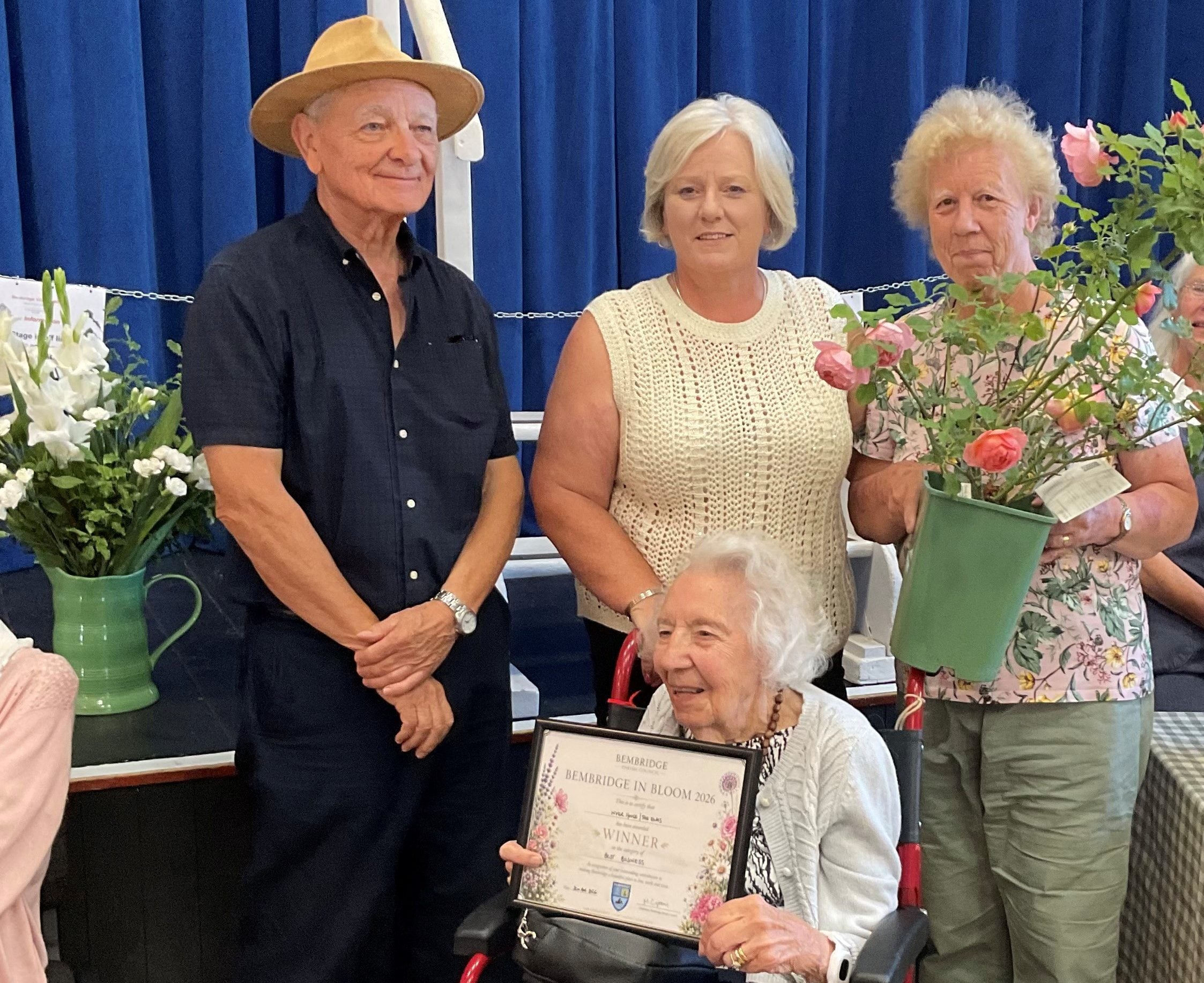 BEMBRIDGE CARE HOMES BLOOMING MARVELLOUS WITH BEST BUSINESS AWARD
