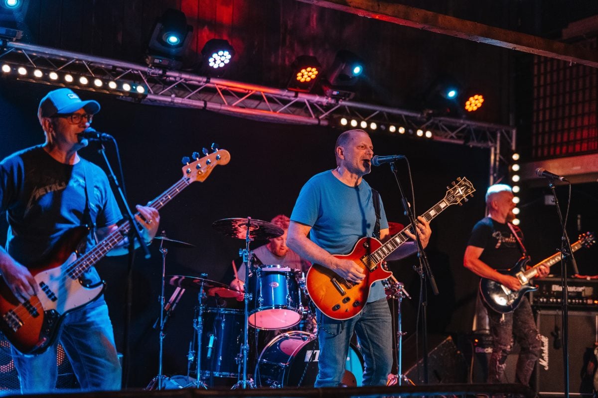ISLE OF WIGHT ROCKERS ‘BETTER LATE’ TOP PORTSMOUTH CHART WITH NEW SINGLE ‘THE DIAL’