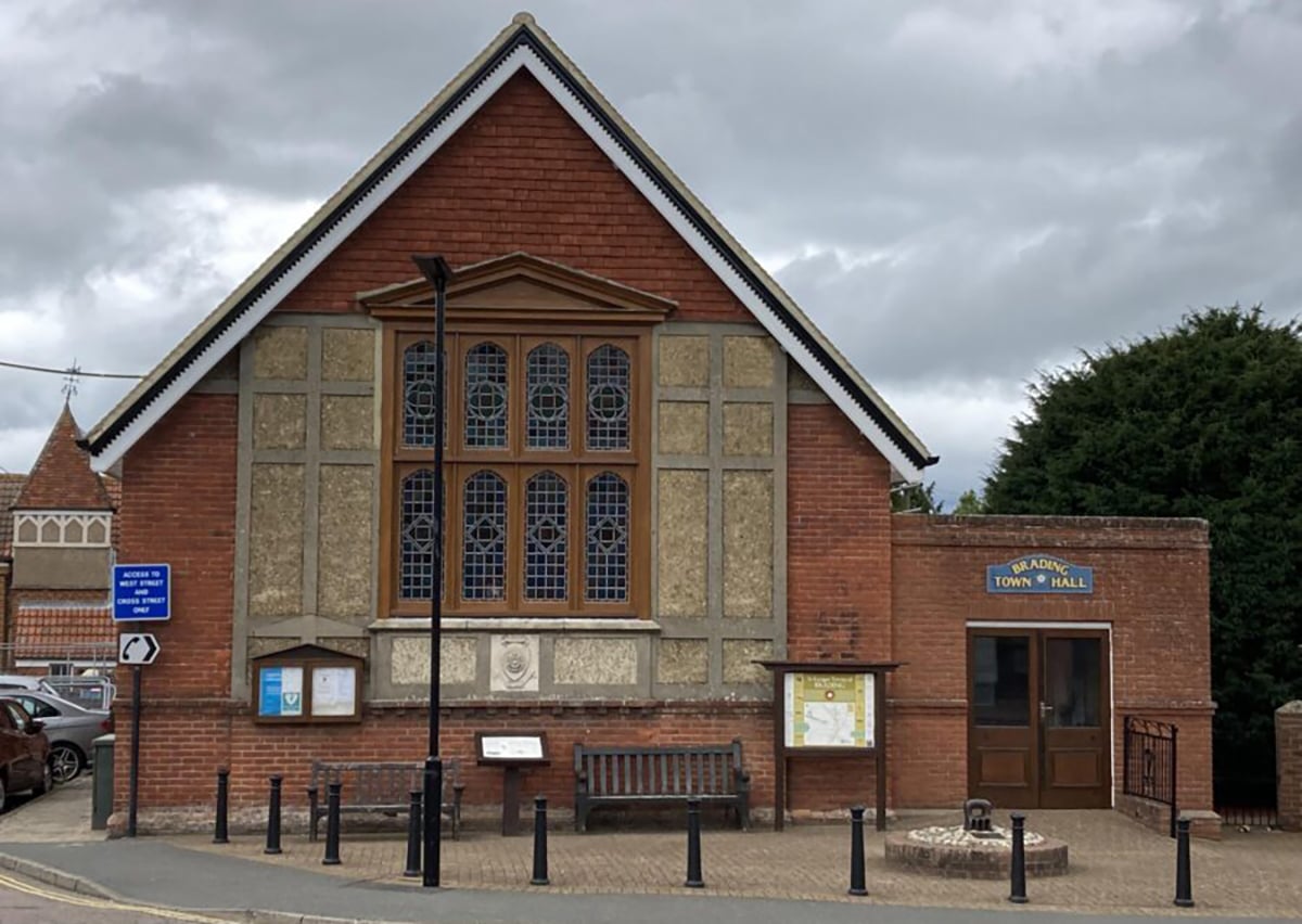PEOPLE’S EMERGENCY BRIEFING HEADS TO BRADING FOR FREE COMMUNITY SCREENING