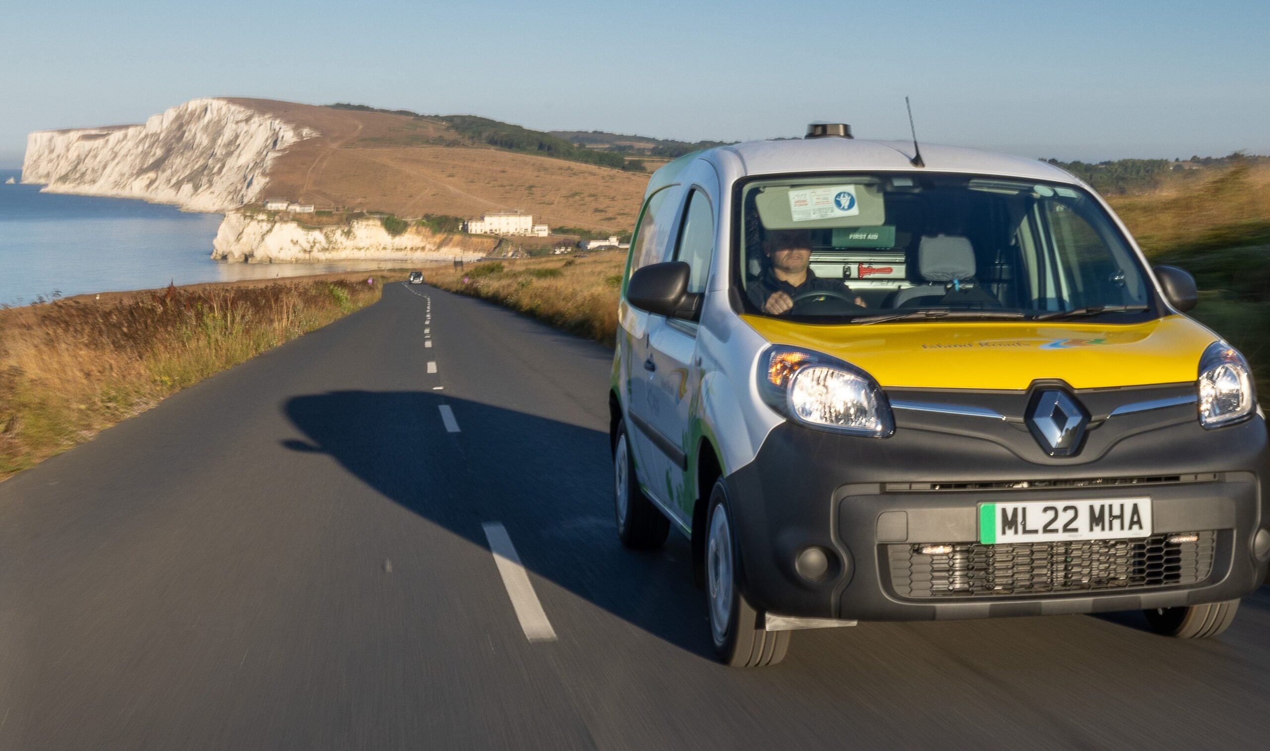 HAVE YOUR SAY ON ISLE OF WIGHT ROADS AS ANNUAL SURVEY ENTERS FINAL WEEKS