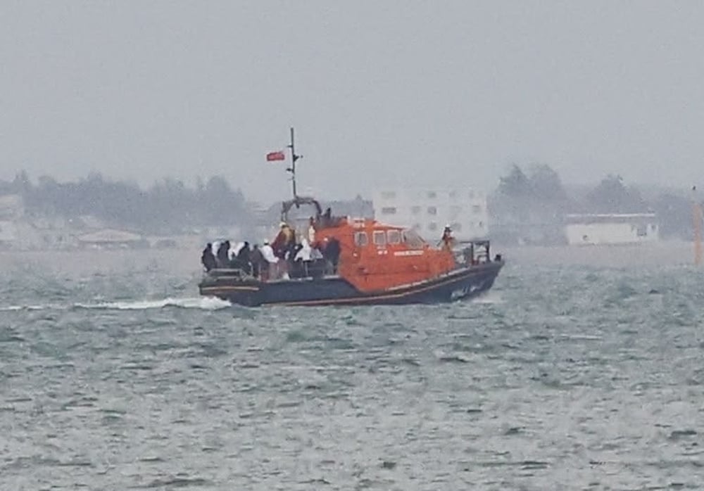 160 ILLEGAL MIGRANTS ON LARGE BOAT INTERCEPTED BY ISLE OF WIGHT LIFEBOATS